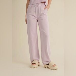 🆕🤍LILAC SWEATPANTS